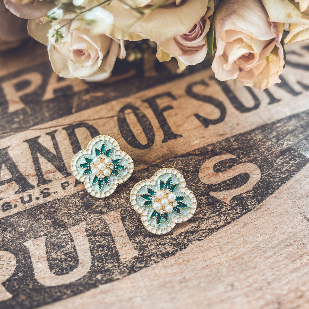 Beautiful Vintage Green and Pearl Stud Earrings