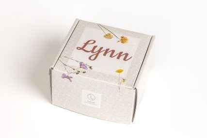Green Lemon Spa Gift Box – Candle, Shower Steamers & Eye Mask