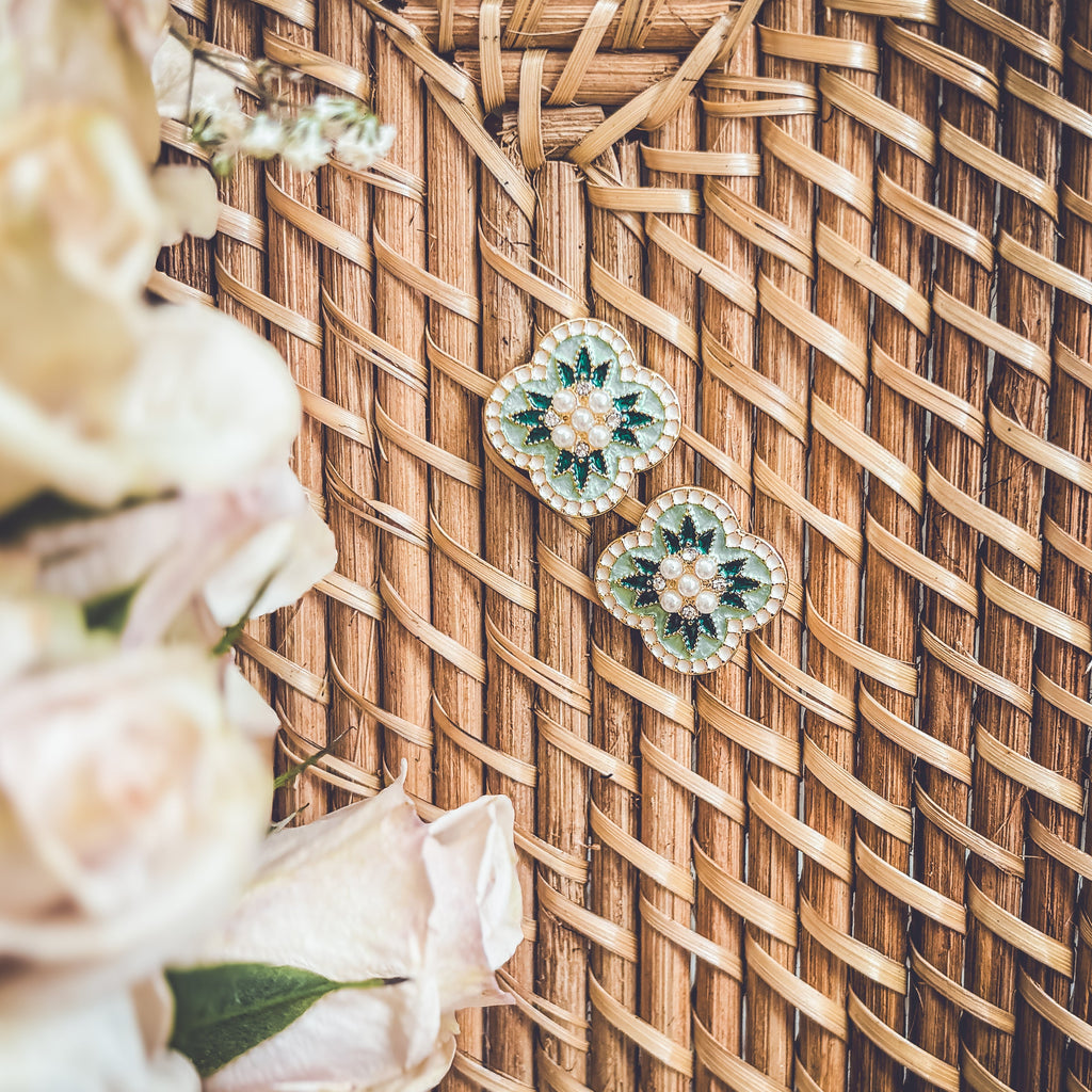 Beautiful Vintage Green and Pearl Stud Earrings