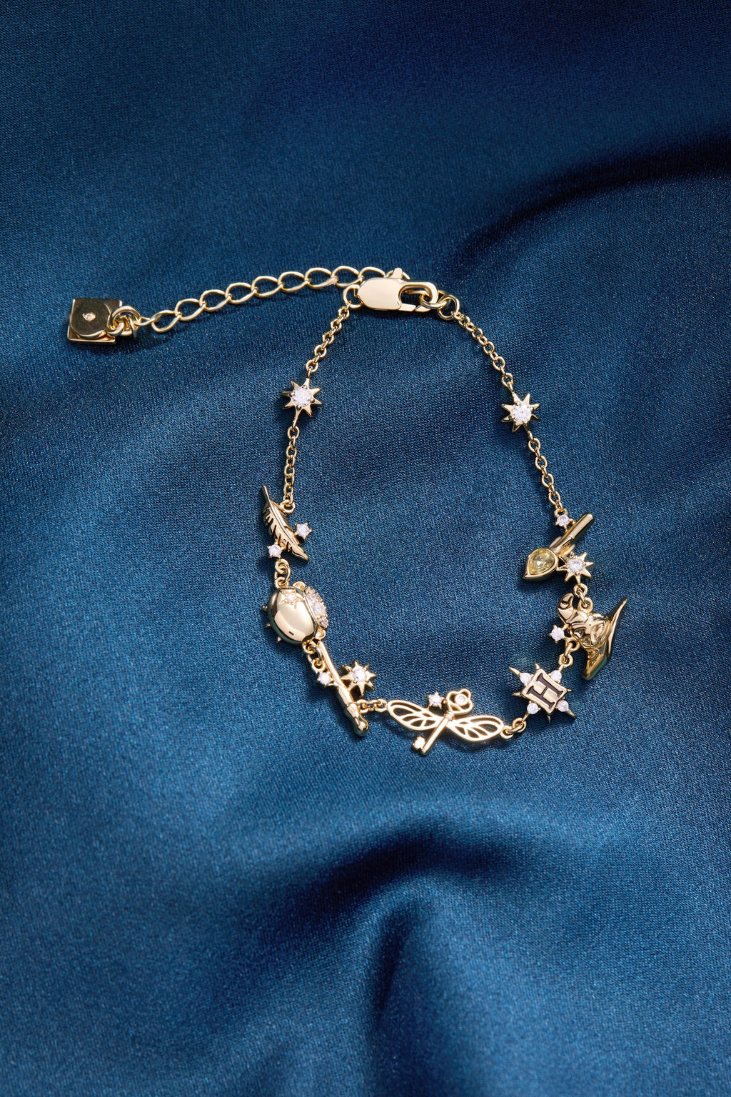 Harry Potter™ Mixed Icon Inline Charm Bracelet