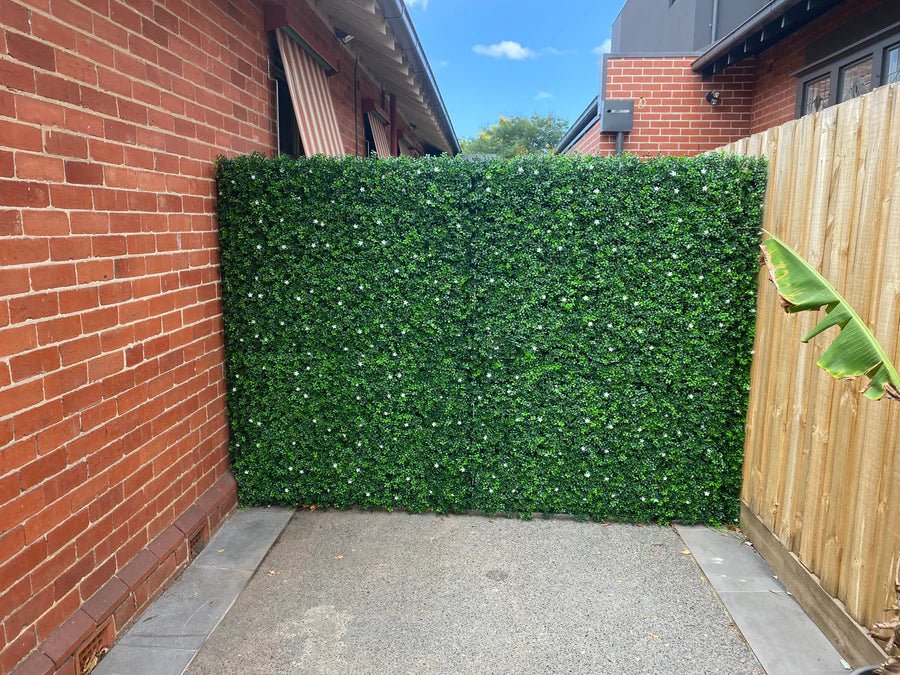 White Flowering Boxwood Artificial Vertical Garden Green Wall Panel 40×40in 11 SQ FT – UV Resistant – Commercial Grade