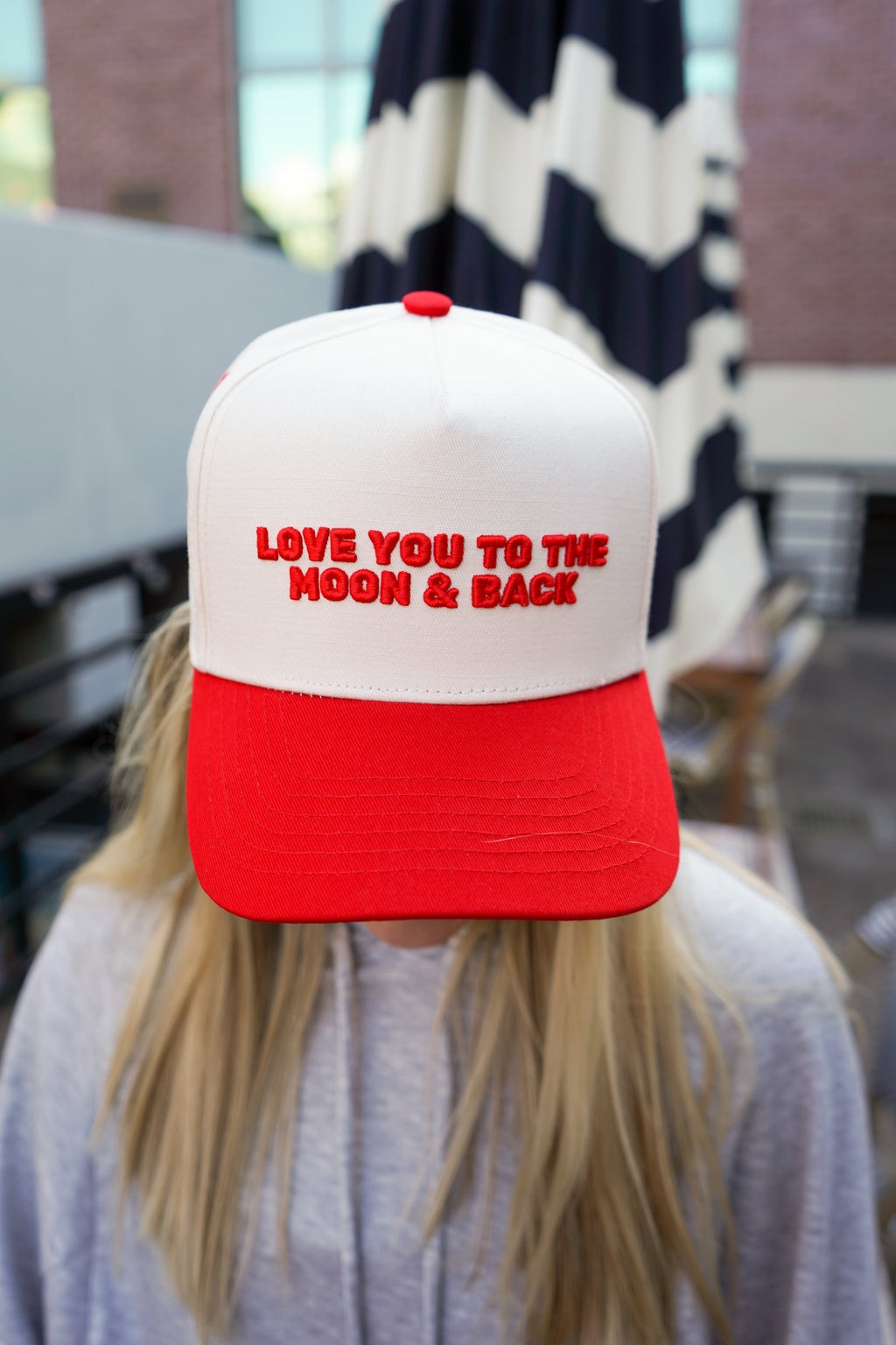 Love you to the Moon - Red Vintage Trucker Hat