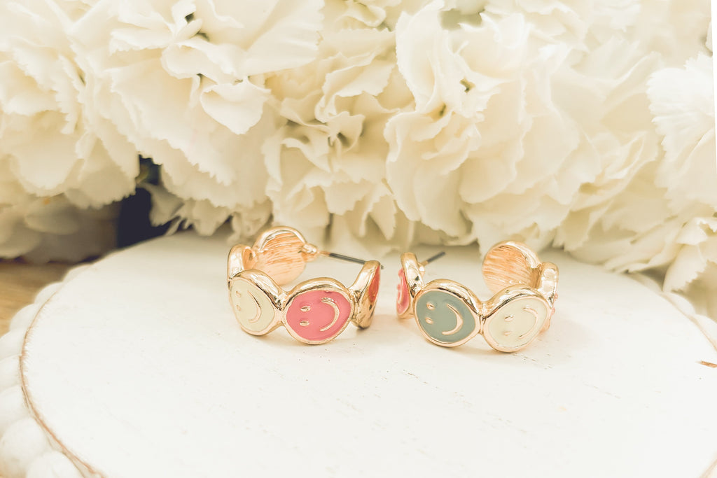 Adorable Smiley Face Hoop Earrings