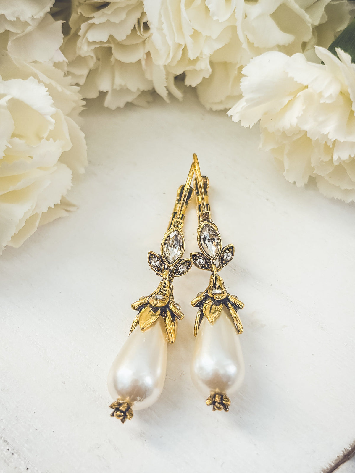 Beautiful Pearl Drop Earrings