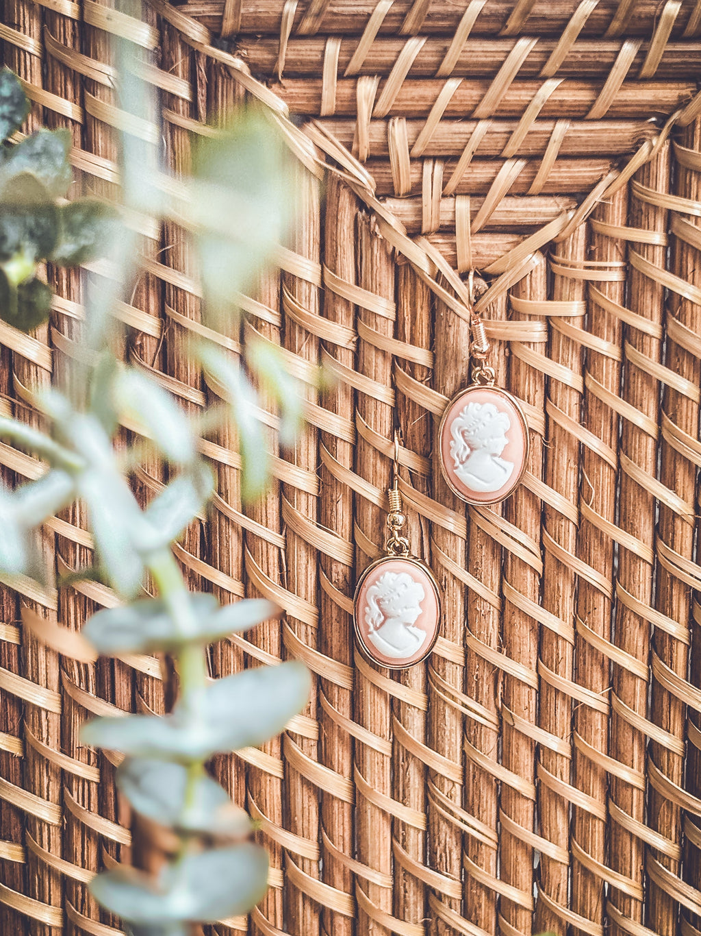 Beautiful Cameo Silhouette Earrings