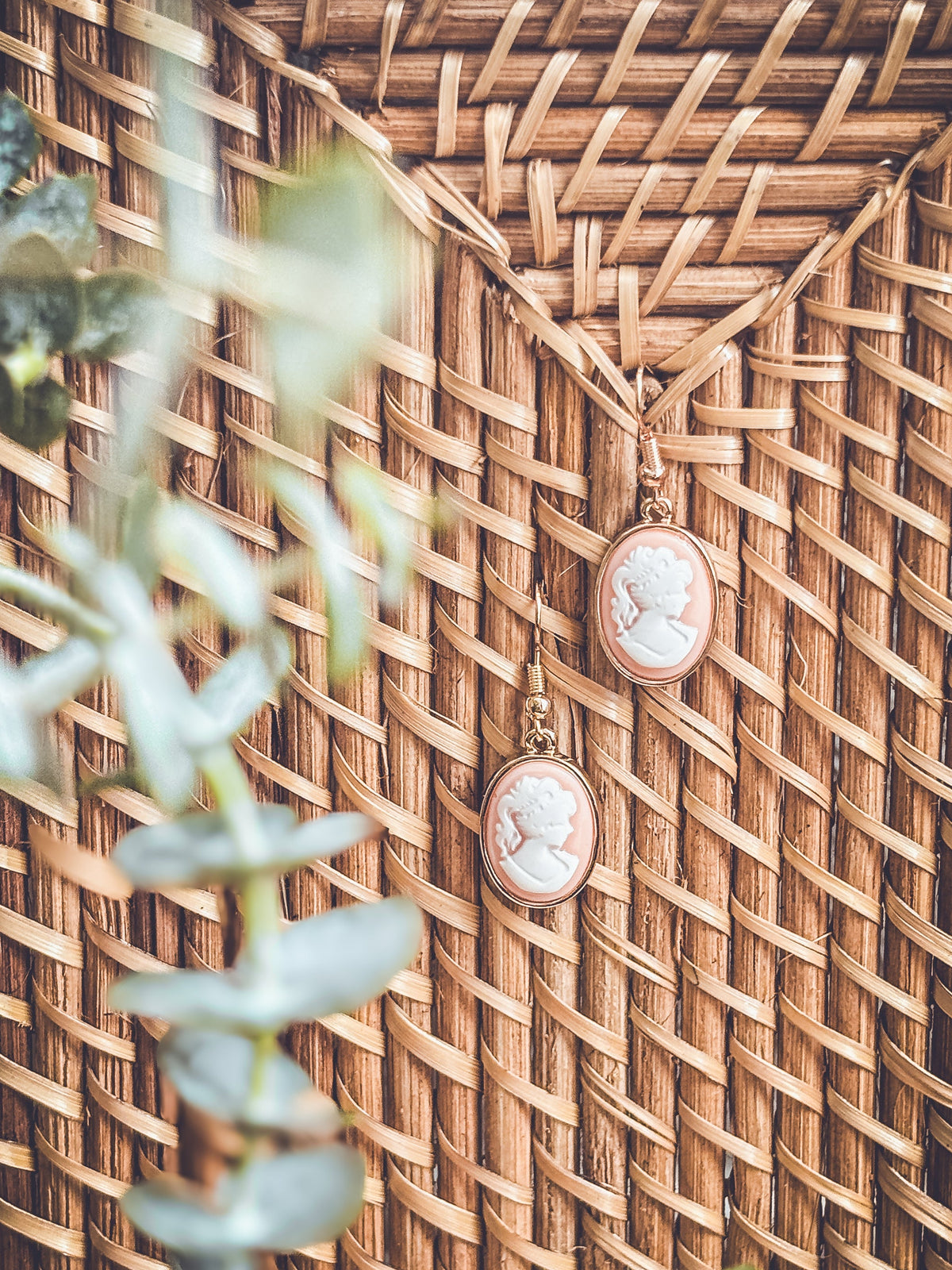 Beautiful Cameo Silhouette Earrings