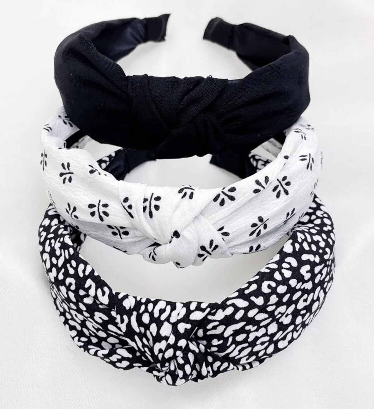 Beautiful Knotted Headband