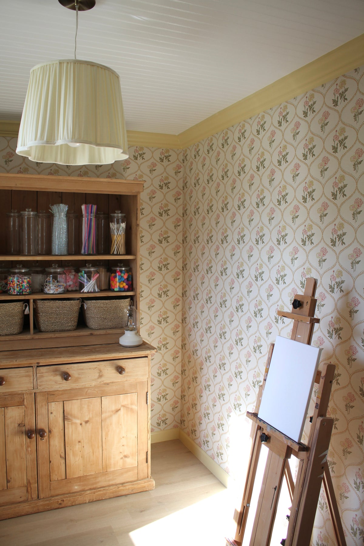 Avenly Wallpaper by Yorkville Studio