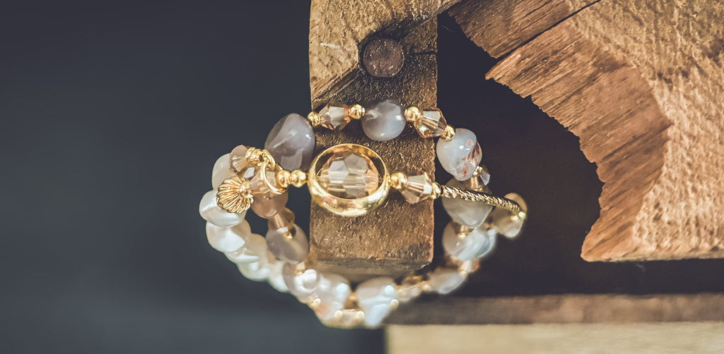 Beautiful Pearl and Stone Bracelet