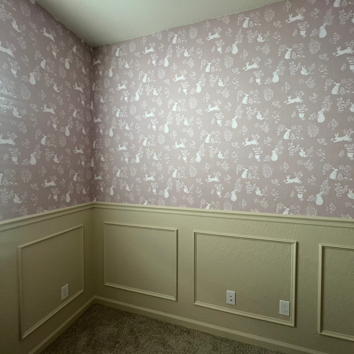 Aven Wallpaper by Luna Pictata