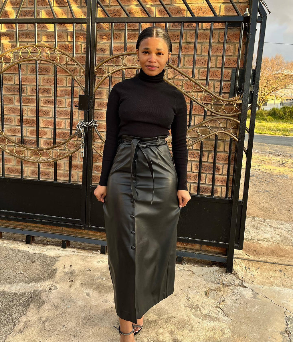 Women Clothing Autumn Winter Mid-Length Black Faux Leather Bag Buckle Slit Leather Skirt Containing Belt