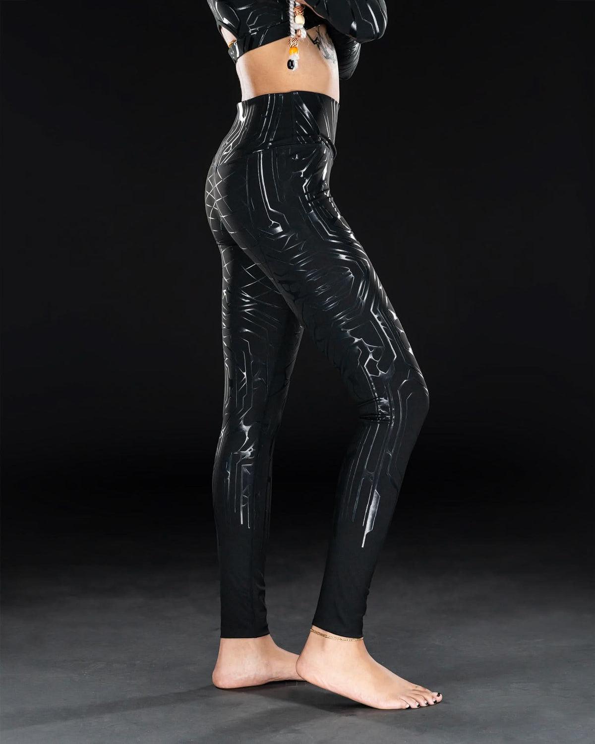 Future Straight Leggings