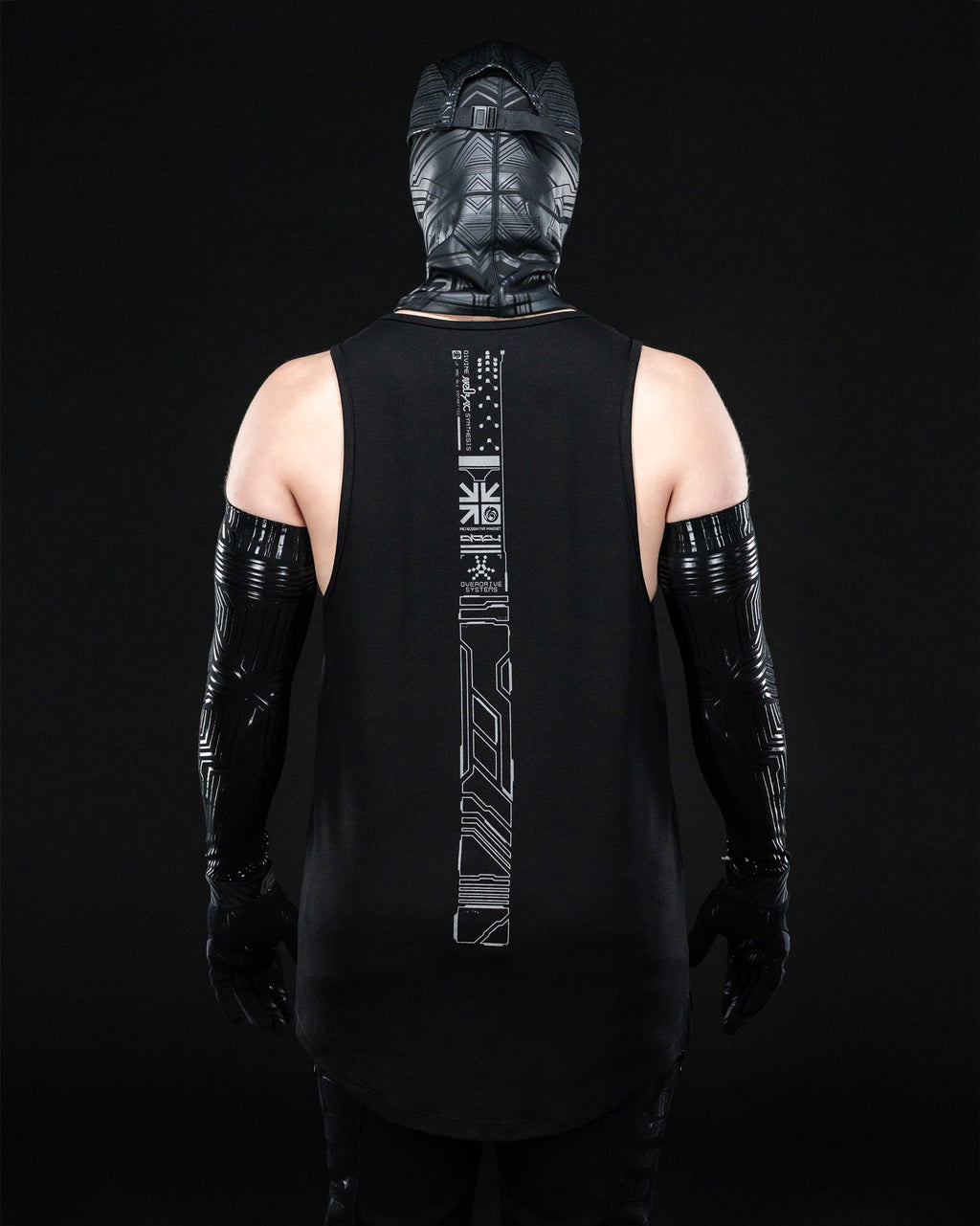 VISIONS 3 TANK