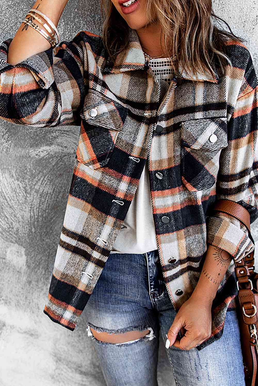 Classic Plaid Button Front Shirt Jacket with Breast Pockets Casual & Minimalist Outerwear
