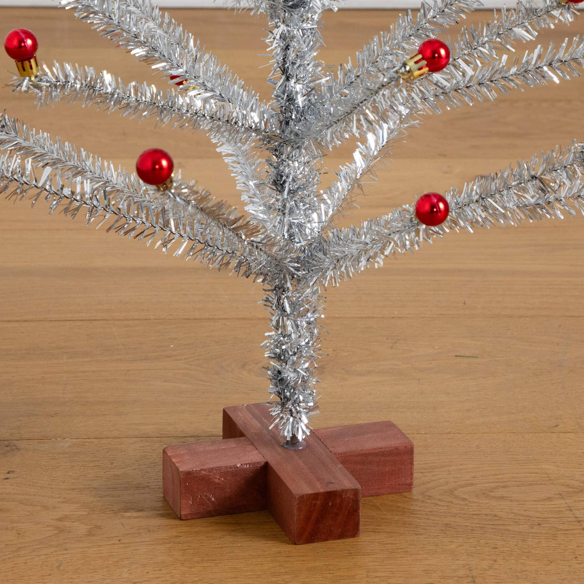 3' Artificial Retro Silver Tinsel  Christmas Tree with 45 Red Mini Ornament Balls and Wooden Base