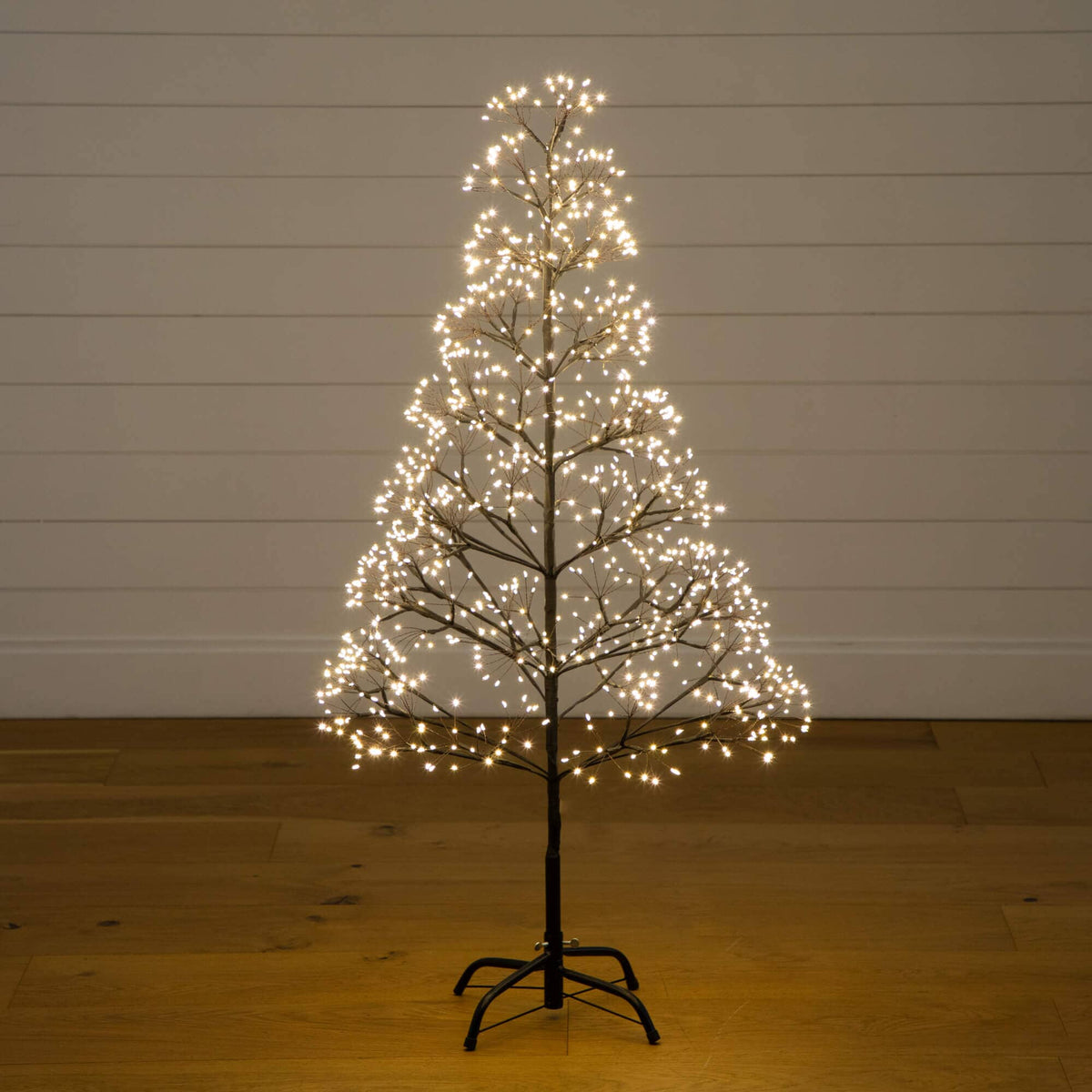 4' Pre-Lit Artificial Halloween Black Starburst Tree with 800 Fairy Warm White LED Lights