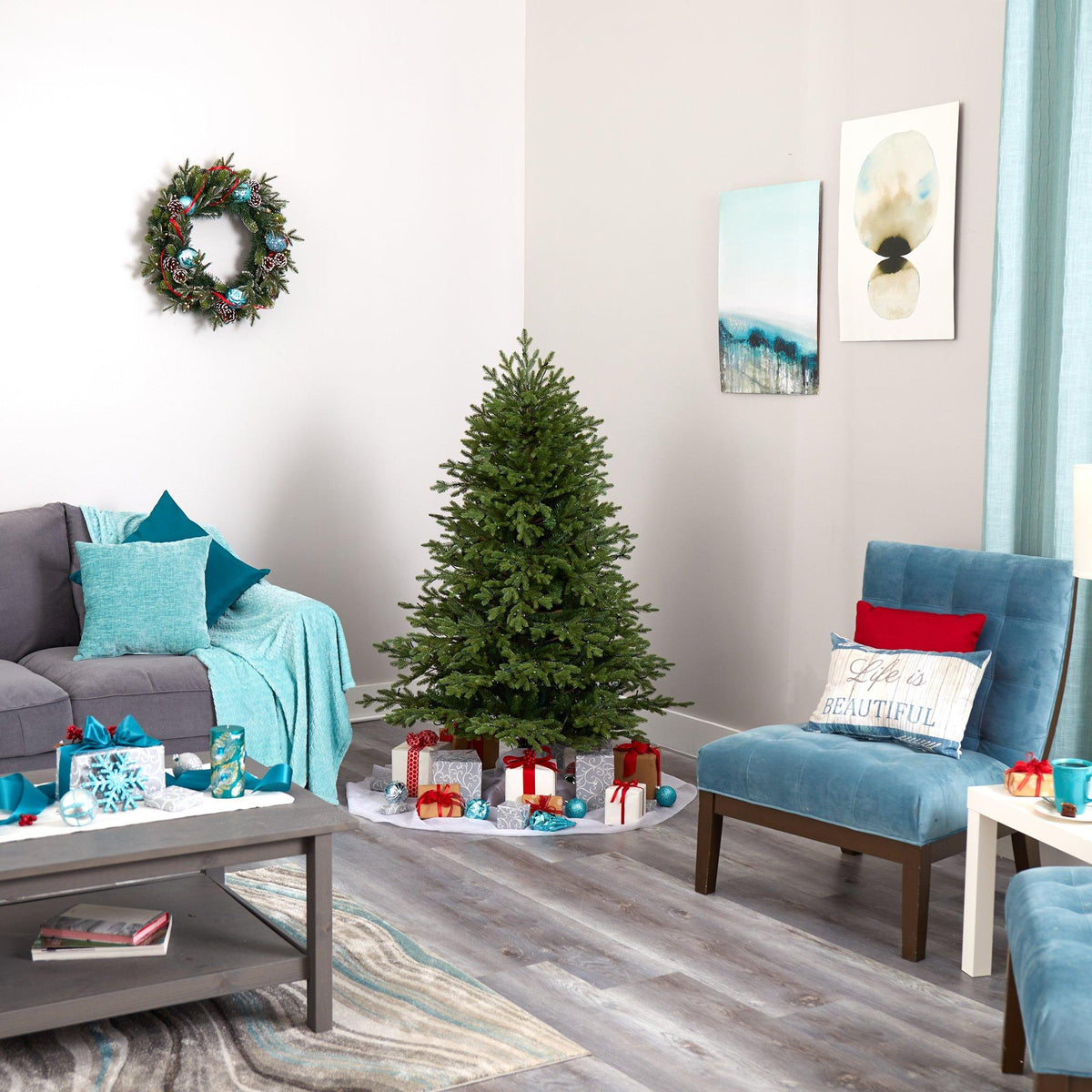 5’ Wyoming Spruce Artificial Christmas Tree with 300 Clear LED Lights and 773 Bendable Branches