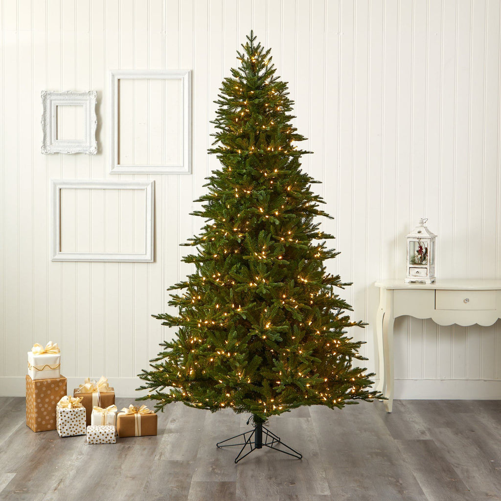 7.5' Cambridge Fir Artificial Christmas Tree with 800 Clear Warm (Multifunction) LED Lights with Instant Connect Technology and 1644 Bendable Branches