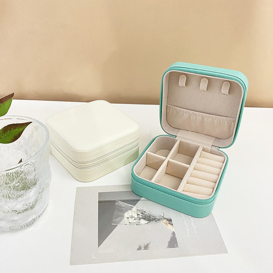 Jewelry storage box, storage box portable zipper case, travel jewelry stud earrings pu jewelry