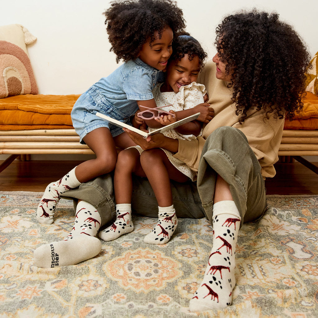 Kids Socks that Protect Giraffes