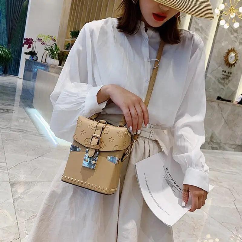 Dazzling Crossbody Bags for Women In Leather Luxury Handbag Designer Ladies Hand And Shoulder Bag For Teenager Girls