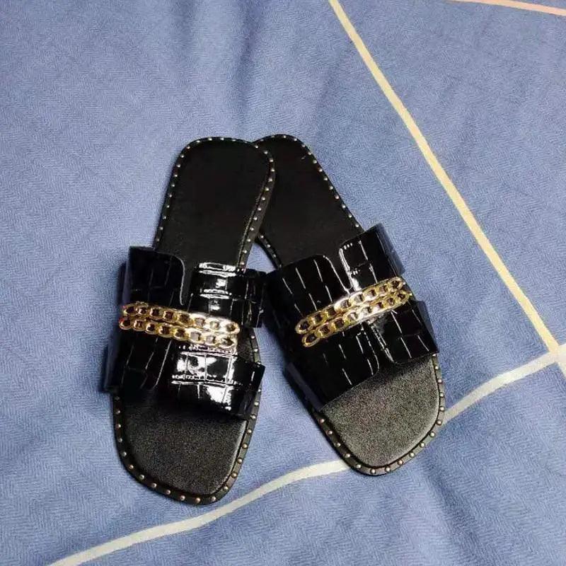 Elegant Black Women Chain Flip Flops Luxury Design  Sandal Women Outdoor Slippers Casual Style Sandals