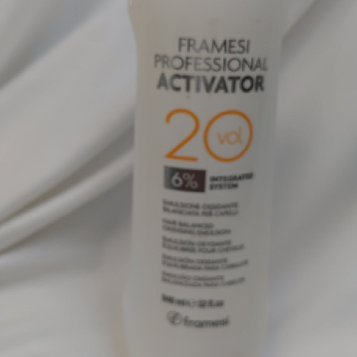 Framesi Activator 20 Volume 6% Balanced Oxidizing Emulsion Developer
