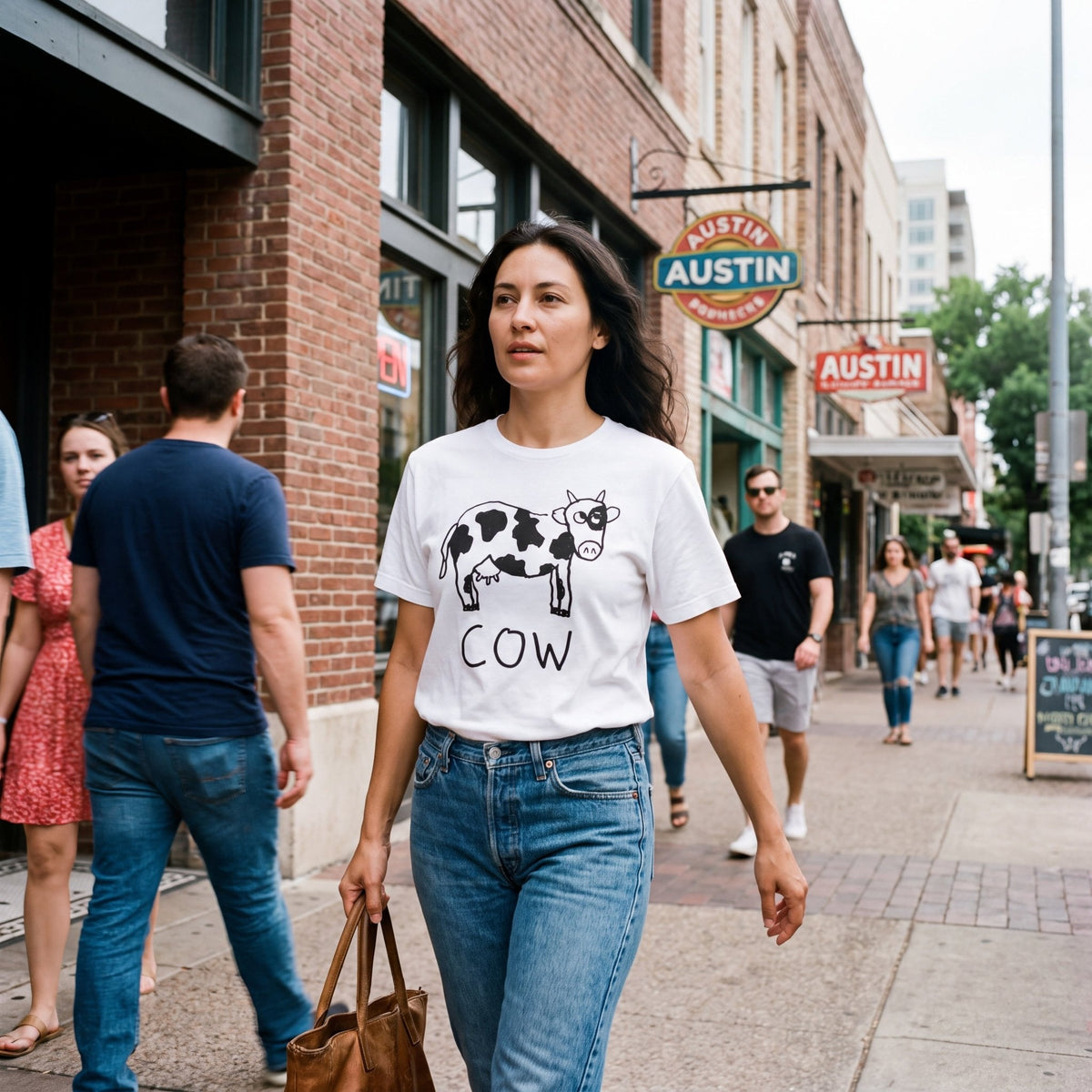 Cow - Women’s Tee