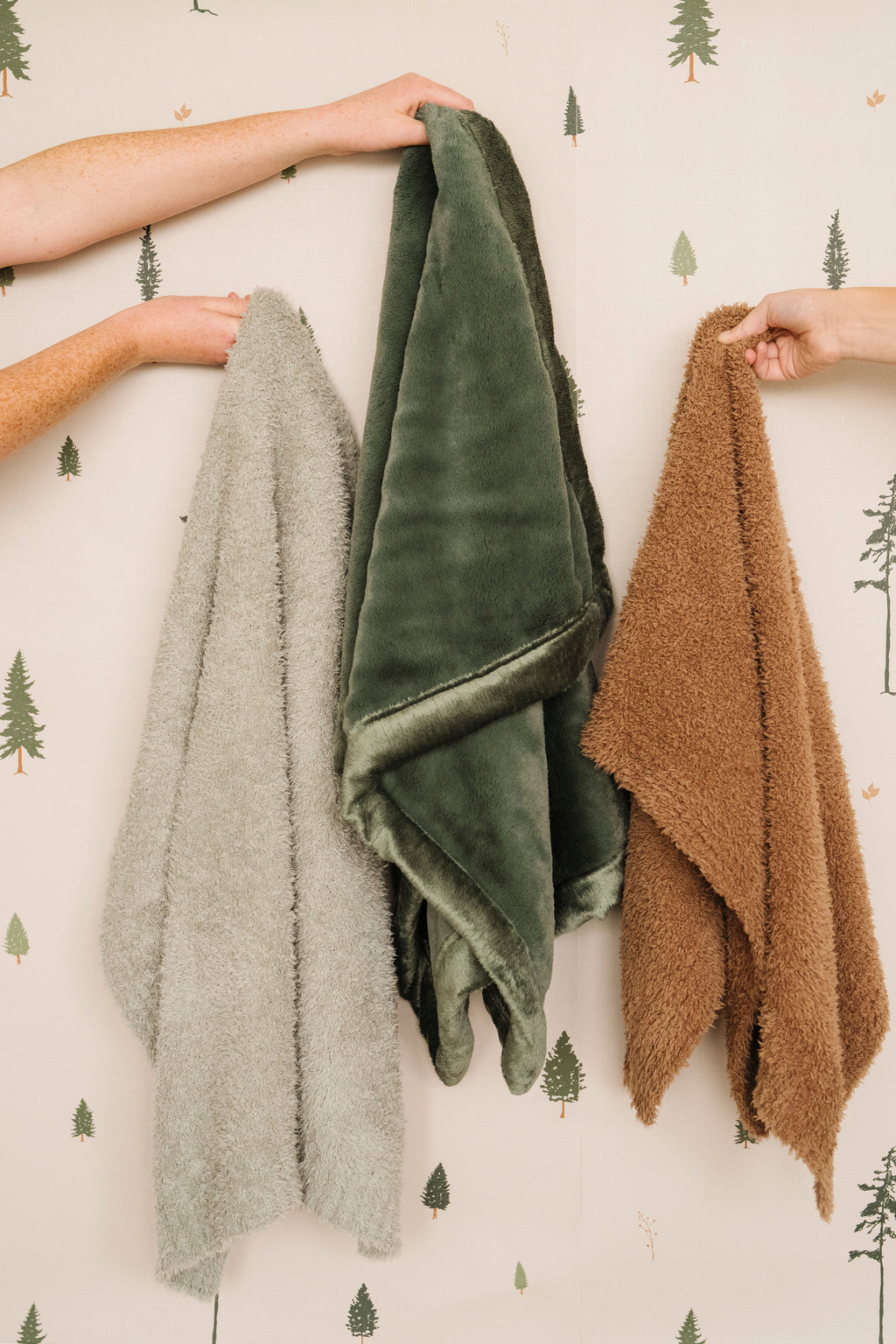 Pine Wallpaper by Saranoni