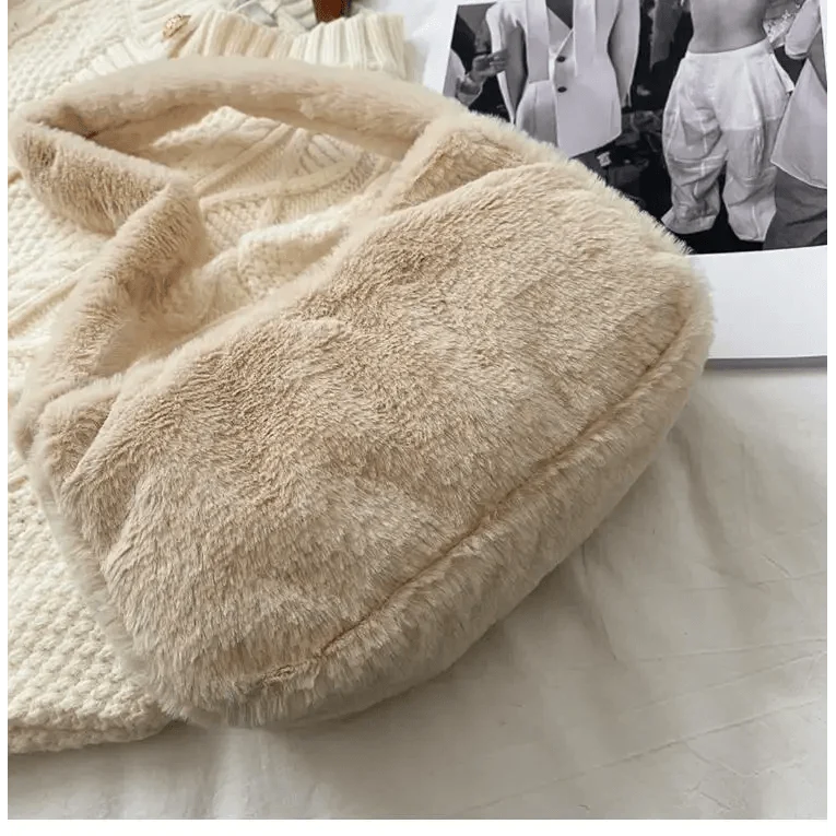 Simple And Stylish Women Soft Plush Winter Furry Shoulder Bags For Ladies And Girls Designer Clutch Handbag For Female