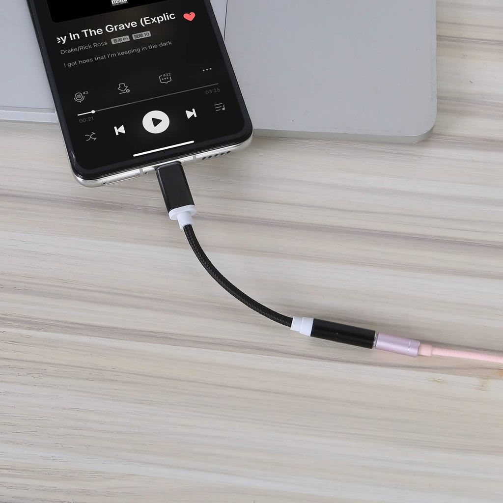 USB-C Type C Adapter Port to 3 .5mm Aux Audio Jack